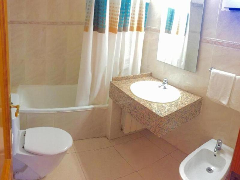 Primavera Loix Benidorm Phòng bức ảnh